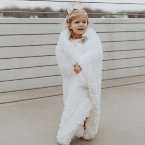 Classic Angel Plush Blanket Little - Whisper White Organic