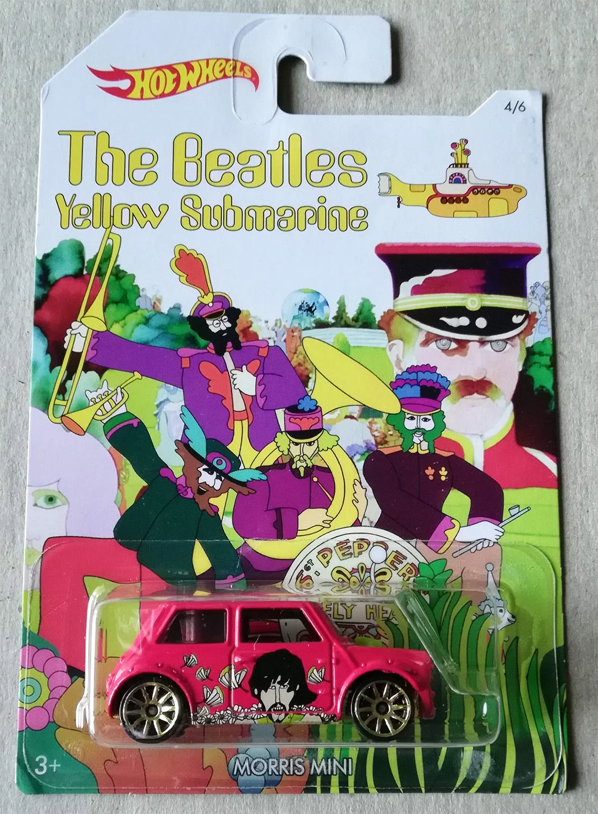 World-Class Hot Wheels 2016 The Beatles 50th Anniversary Yellow Submarine Morris Mini 4 6 Red Enhanced