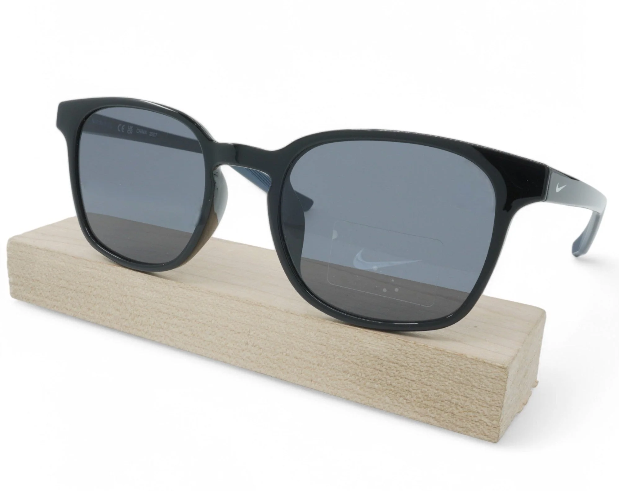 Traditional Nike Session Sunglasses Relaxed