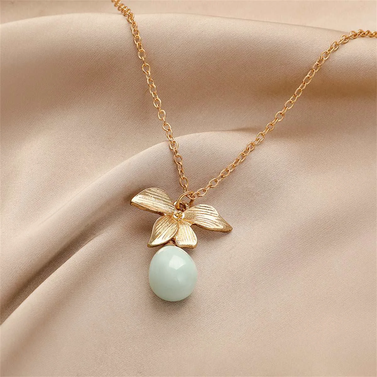 Advanced Pearl Goldtone Leaf Pendant Necklace Carefully Designed