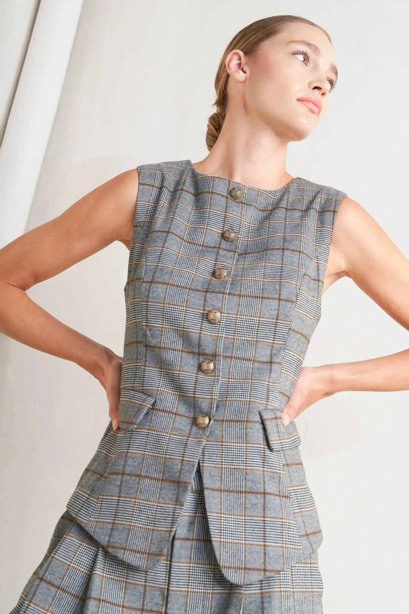 Dependable New Age Woven Vest Smart