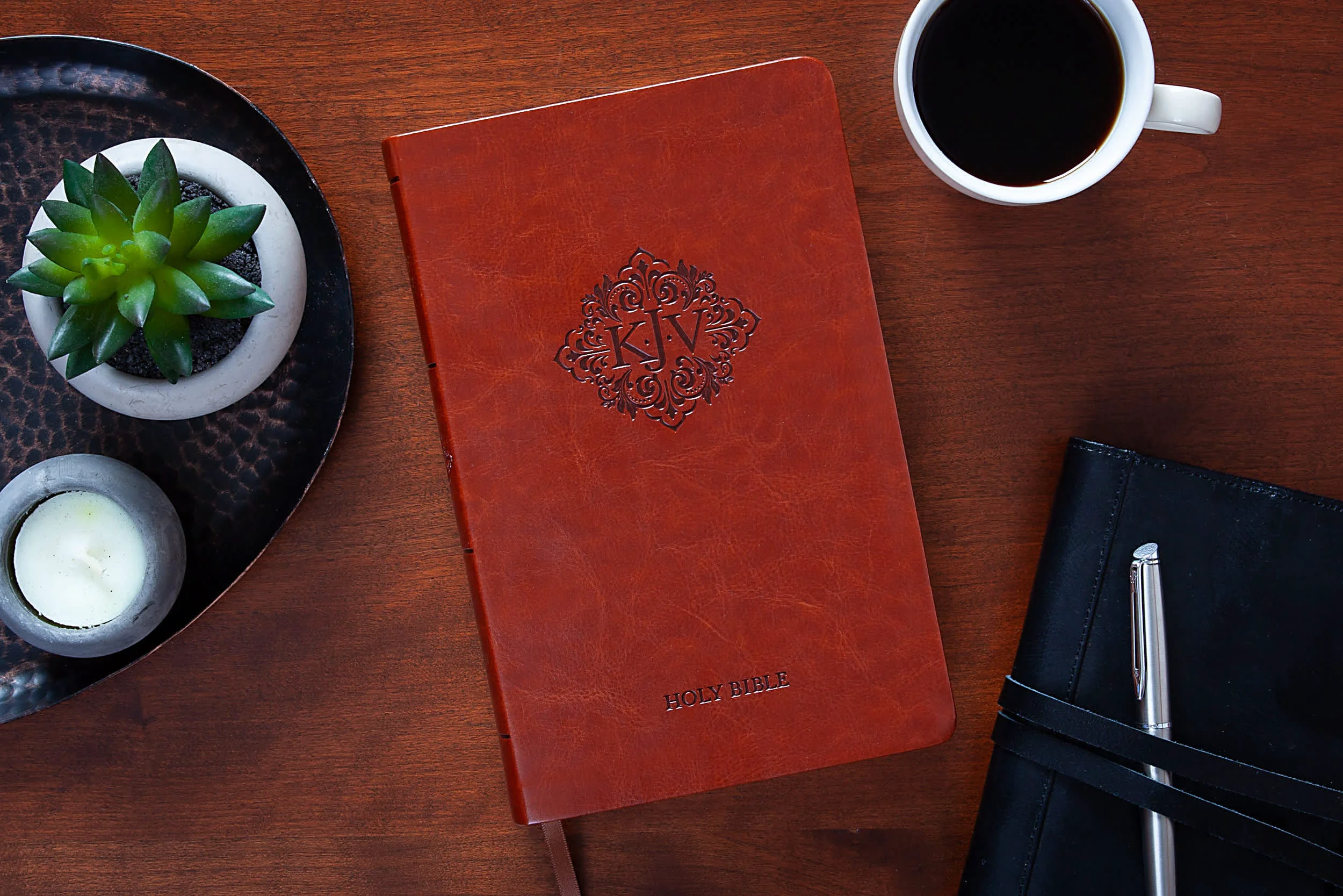 Sophisticated KJV Personal Bible Caramel Stylish
