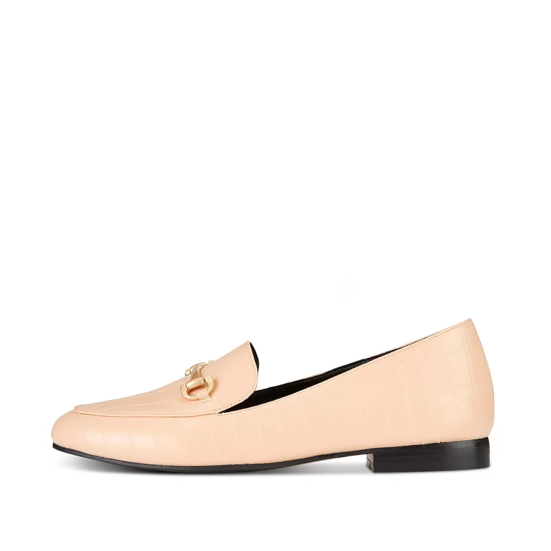 Solid Reese Loafers Cream Healthy