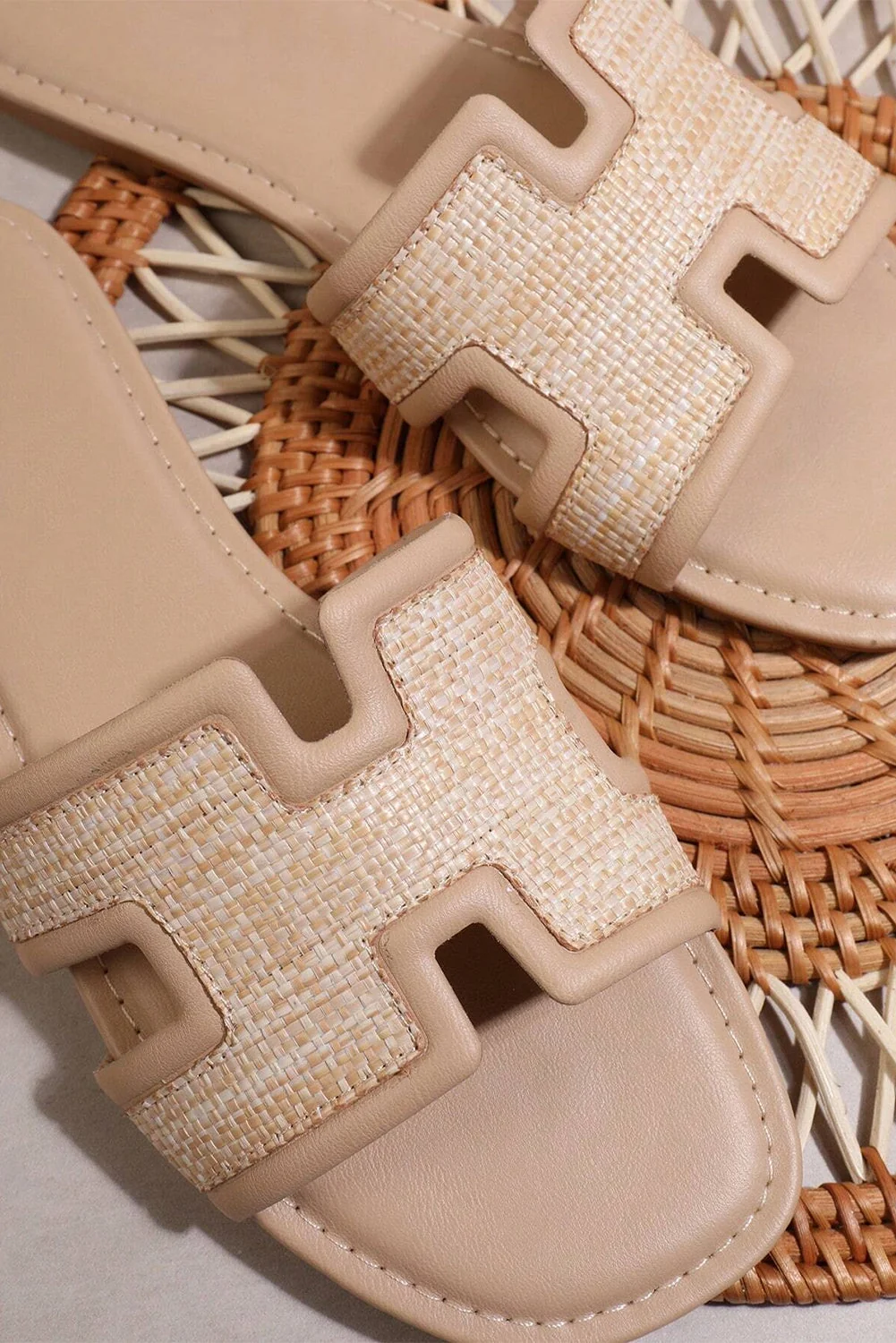 Pure Shari Open Toe Slippers Premium