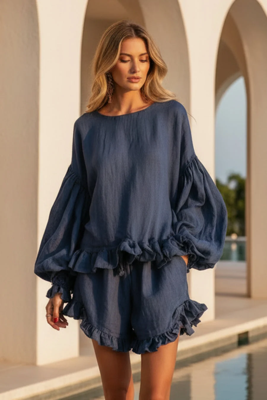 Lightweight Women's Lantern Sleeve Ruffle Hem Top Ruffle Shorts Linen-Style Two-Piece Set Modern