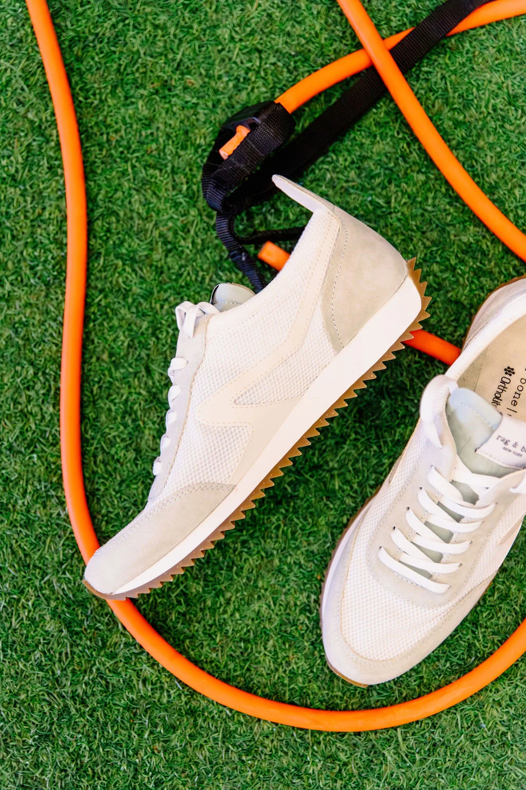 Fashionable Rag Bone Retro Runner in Off White Selected
