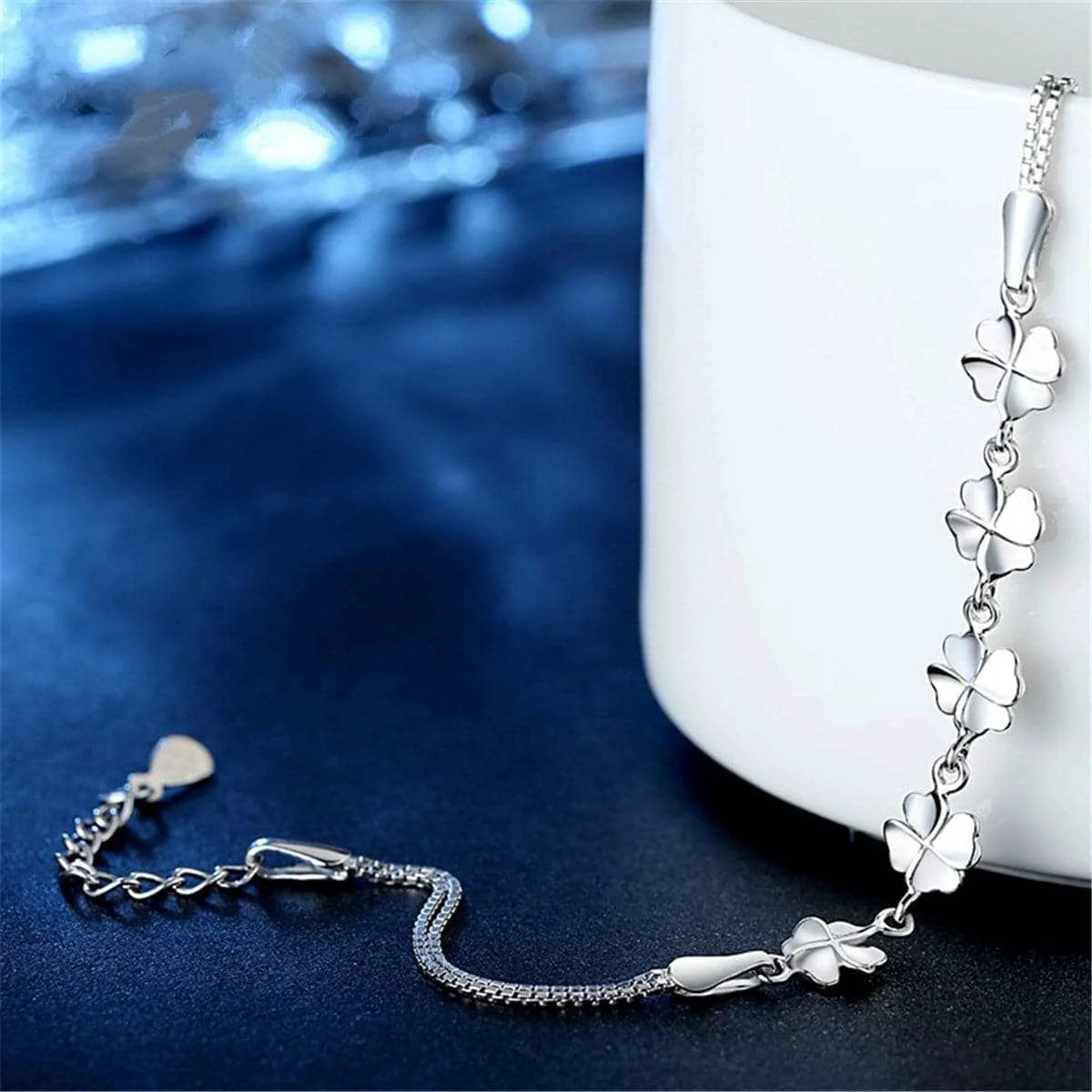 World-Class Silvertone Clover Bracelet Modern