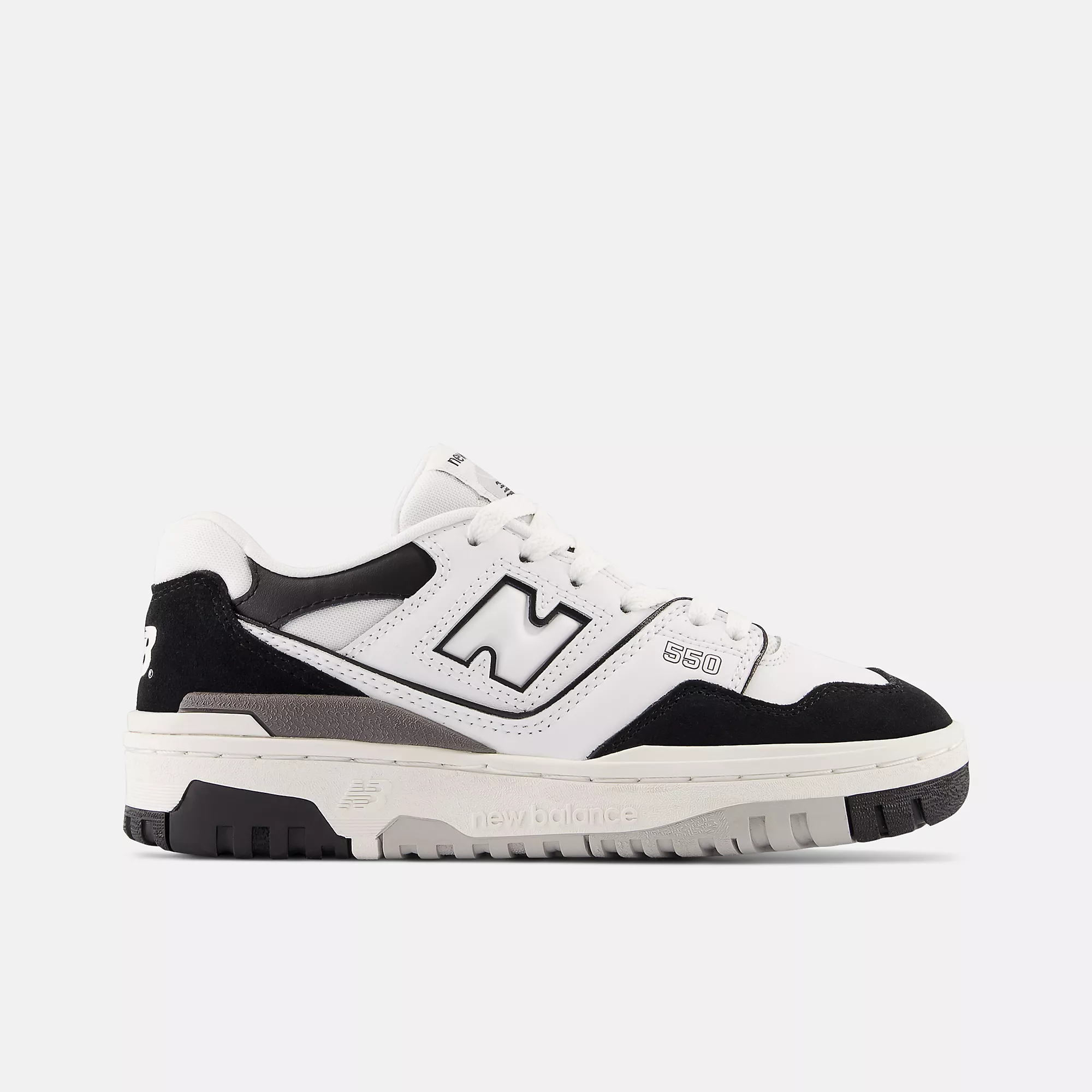 Artisan New Balance Grade School 550 White Black Smooth
