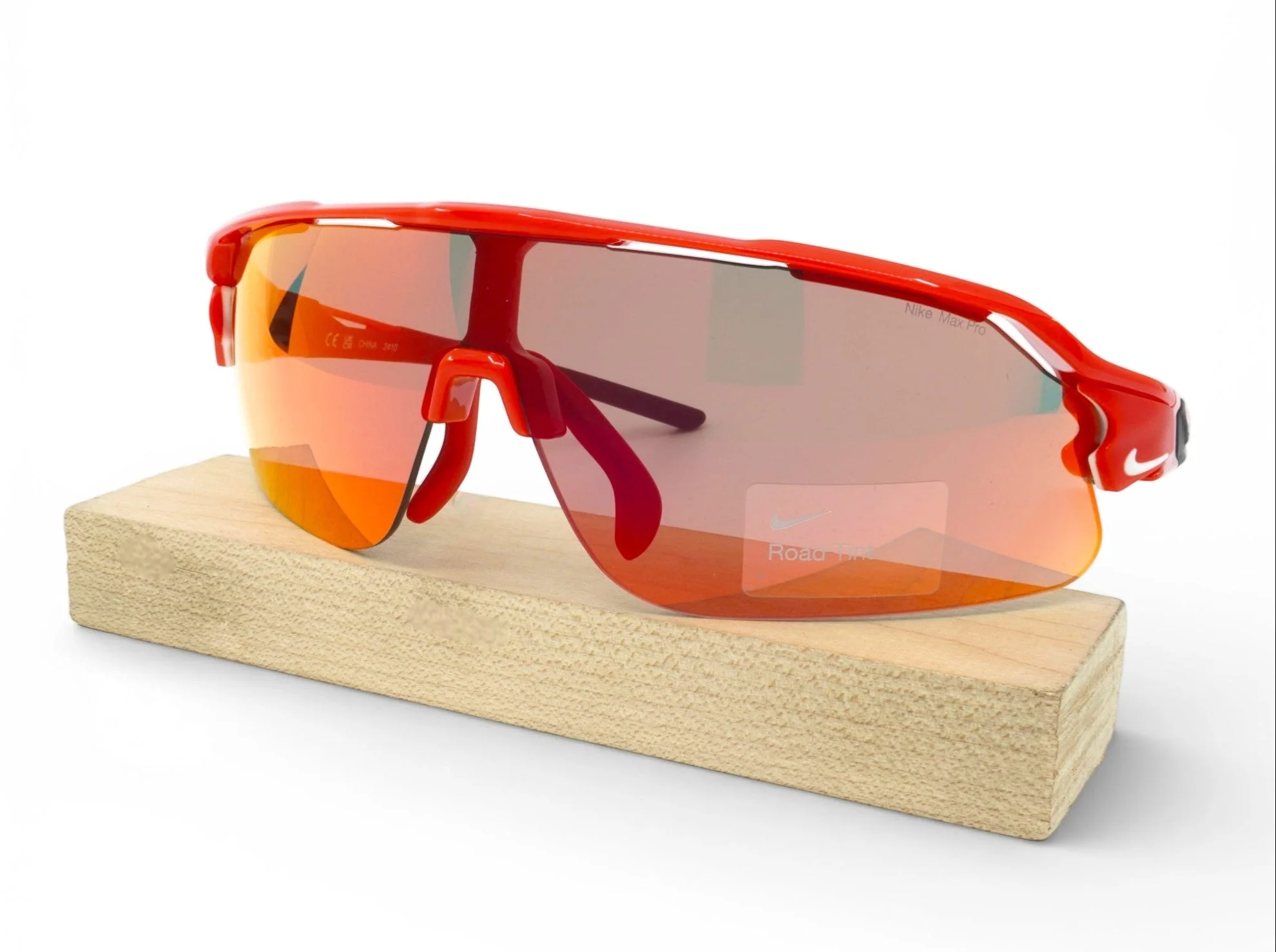 Unique Nike Men's Fly Shield Team Sunglasses - IF1107X-657 Powerful