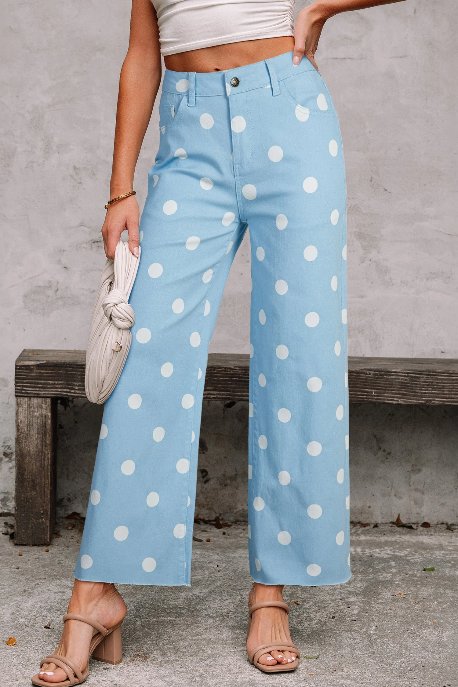 World-Class Threaded Pear Talia Raw Hem Shift Jeans Clean