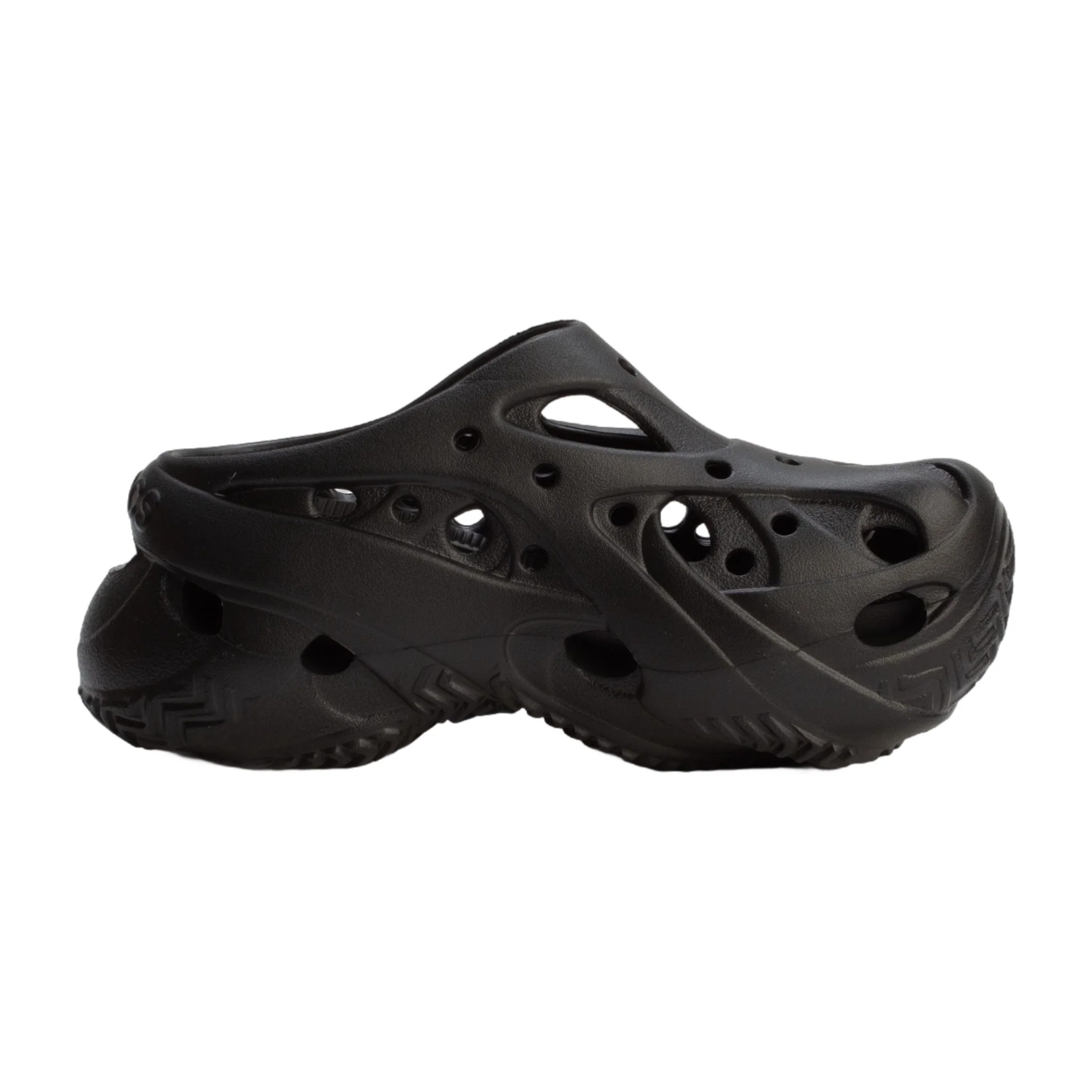 Crafted Women's Crocs Caged Clog - Black Luxury