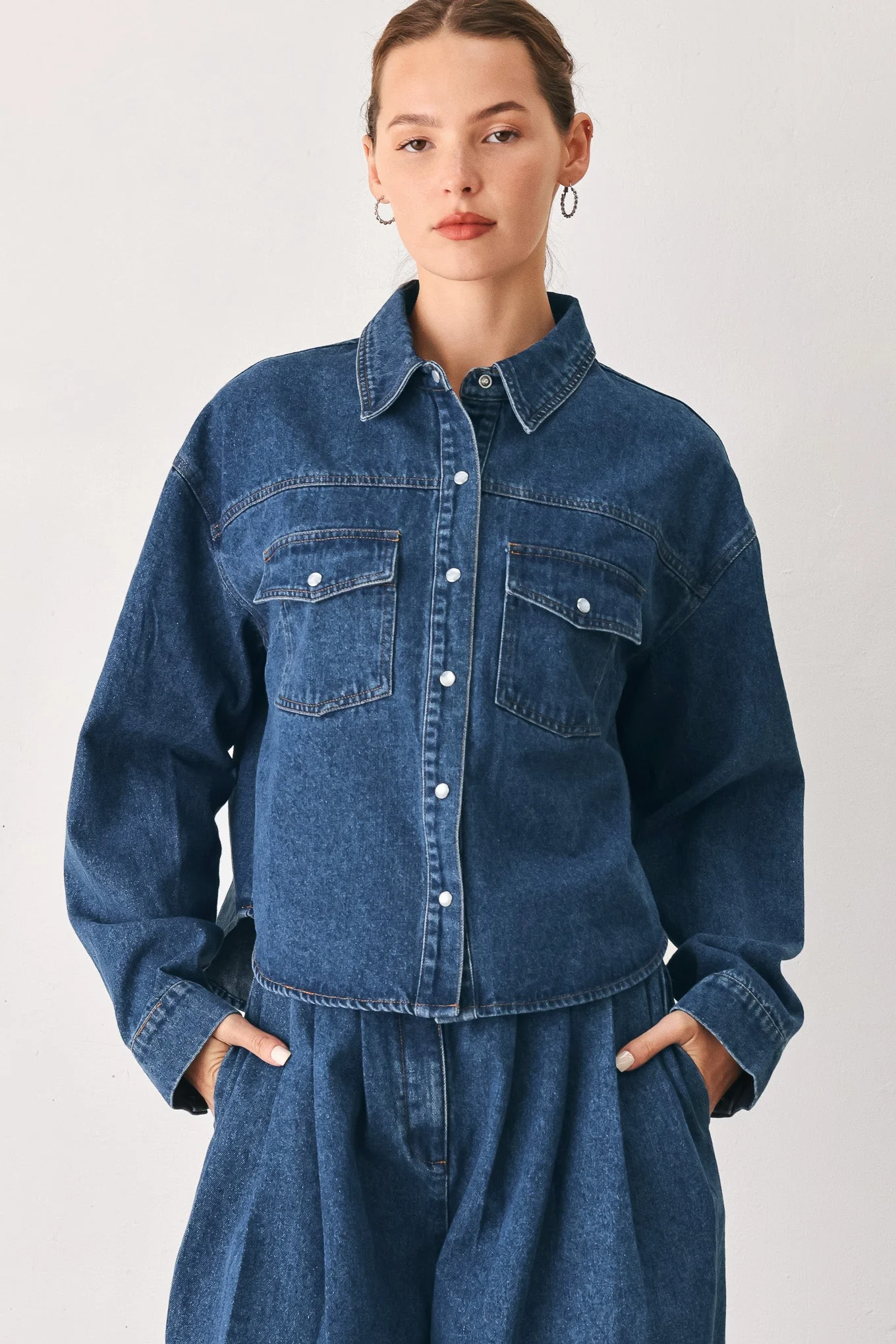Unique Blue Echo Pleated Denim Jacket Solid