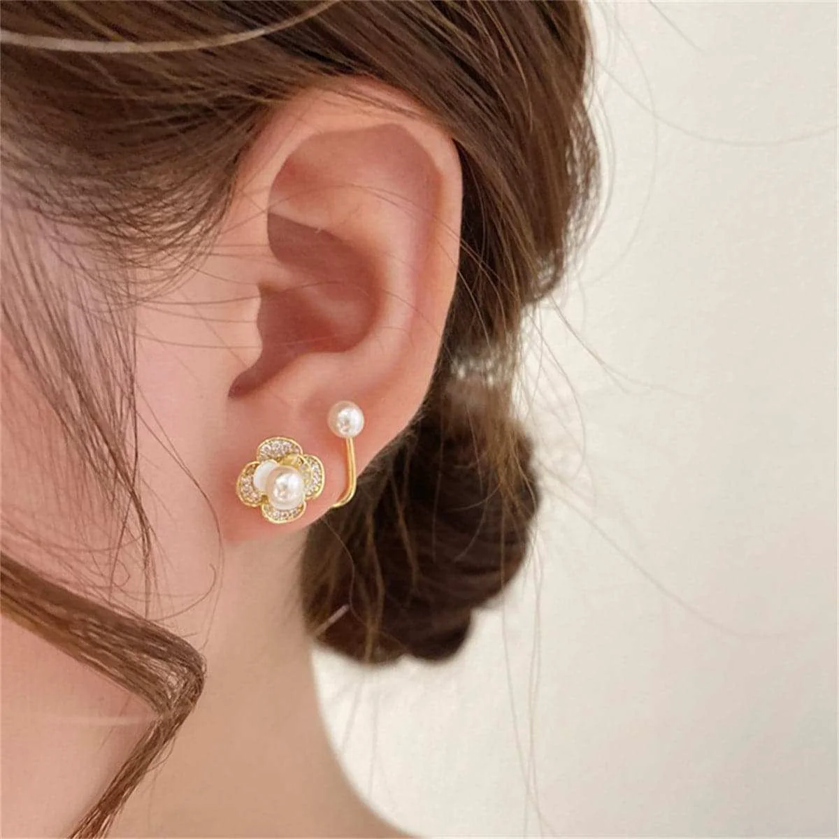 Eco-Friendly Pearl Cubic Zirconia Flower Ear Jackets Authentic