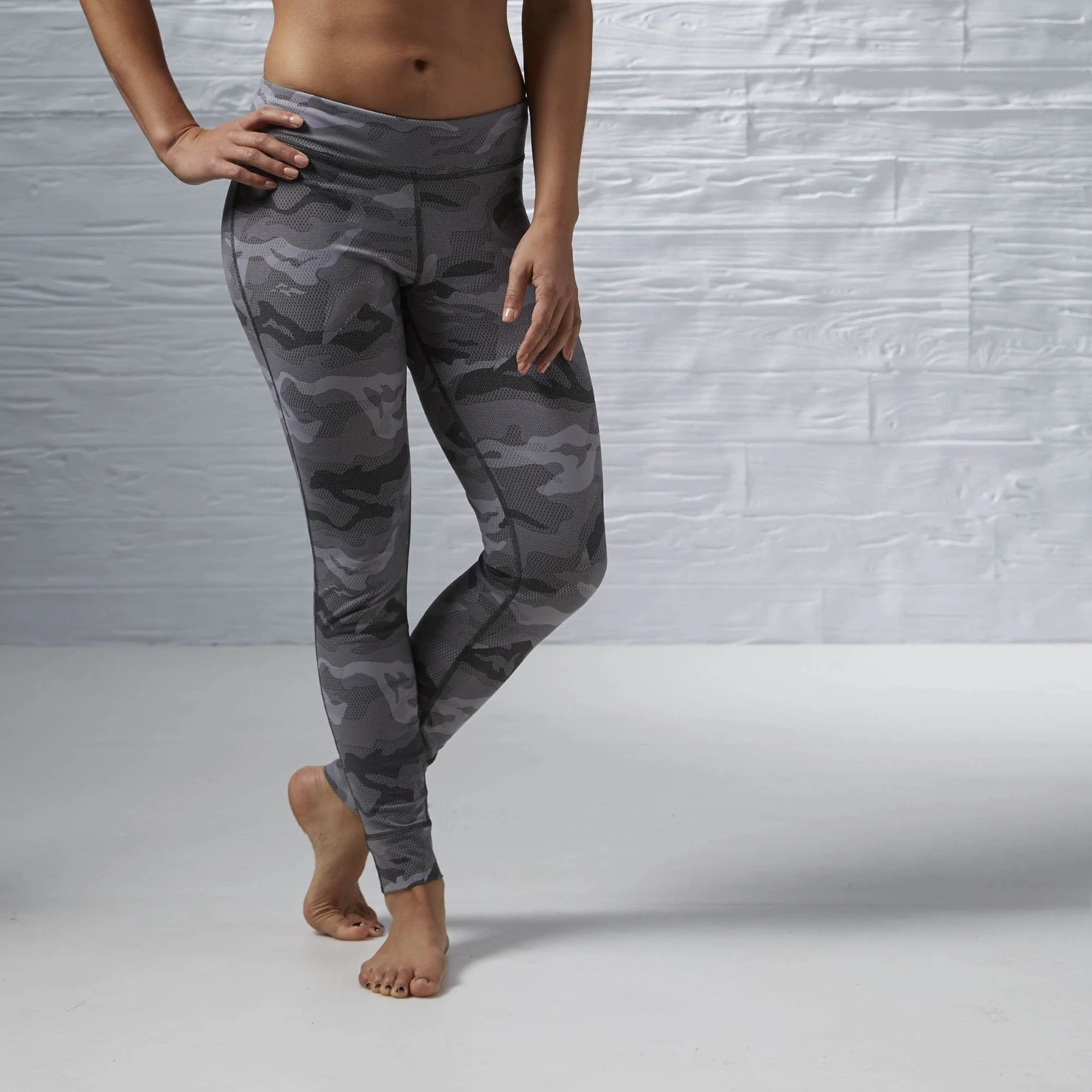 Excellent Reebok Women's One Series Nylux Tights Soft