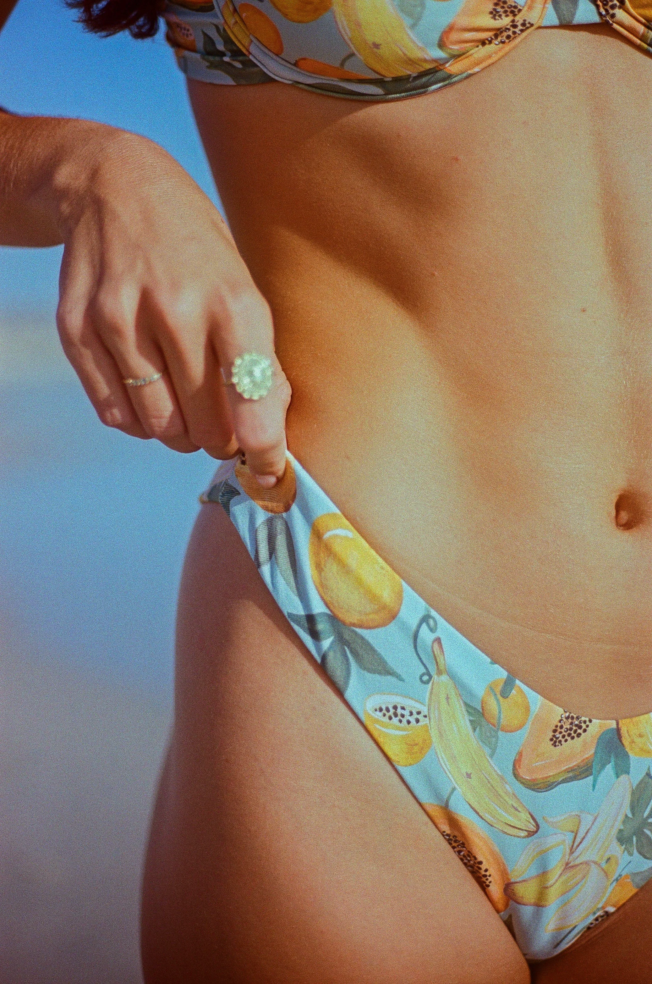Relaxed Lily Bikini Bottoms - Papaya Unique