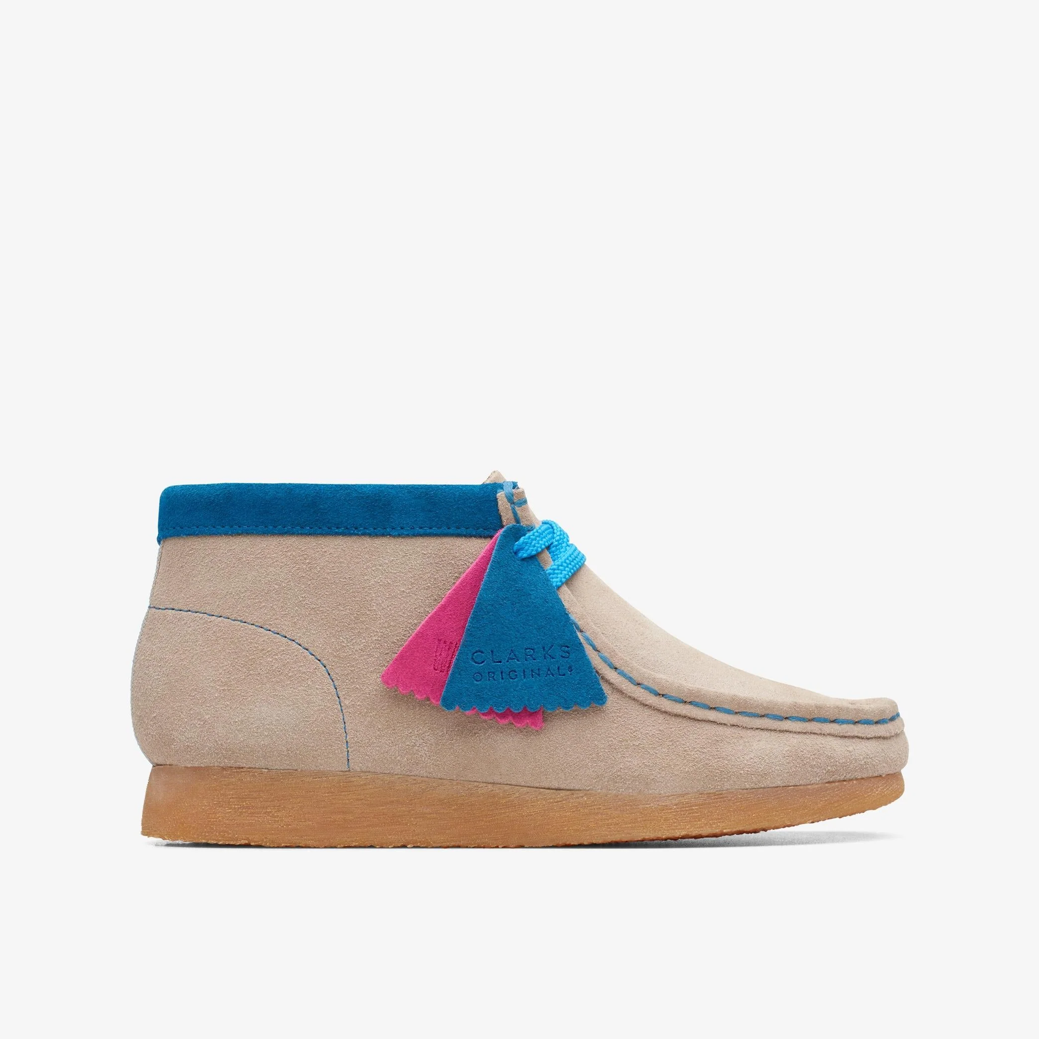 Next-Generation Clarks Youth Wallabeebooto Wide Width Shoes Flexible