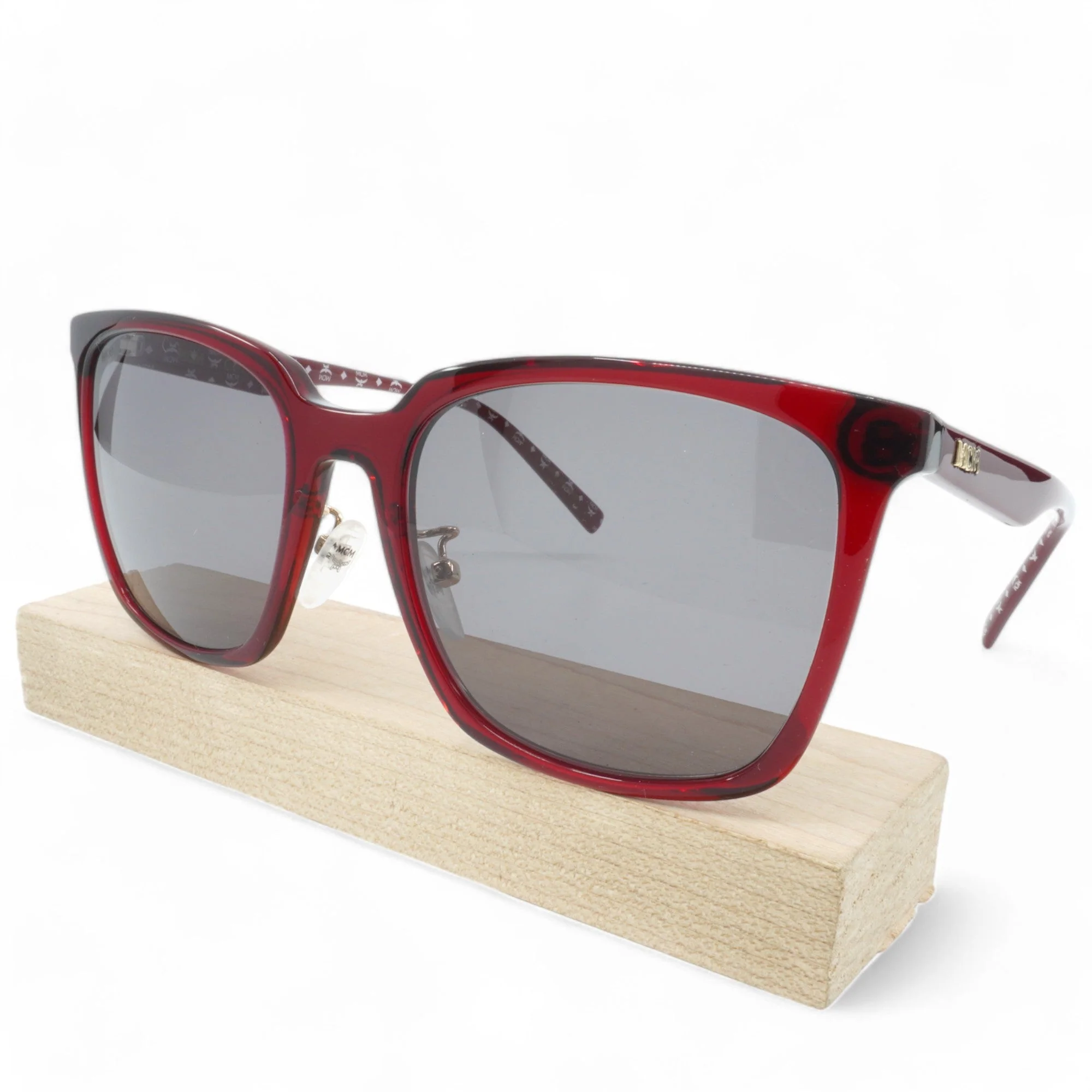 Artisan Mcm Square Sunglasses Reusable