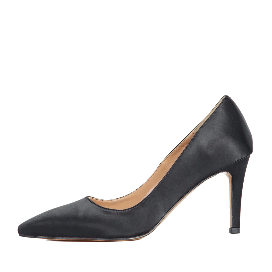 Natural Capri Pumps Original